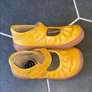 Livie & Luca Butterscotch Ruche
